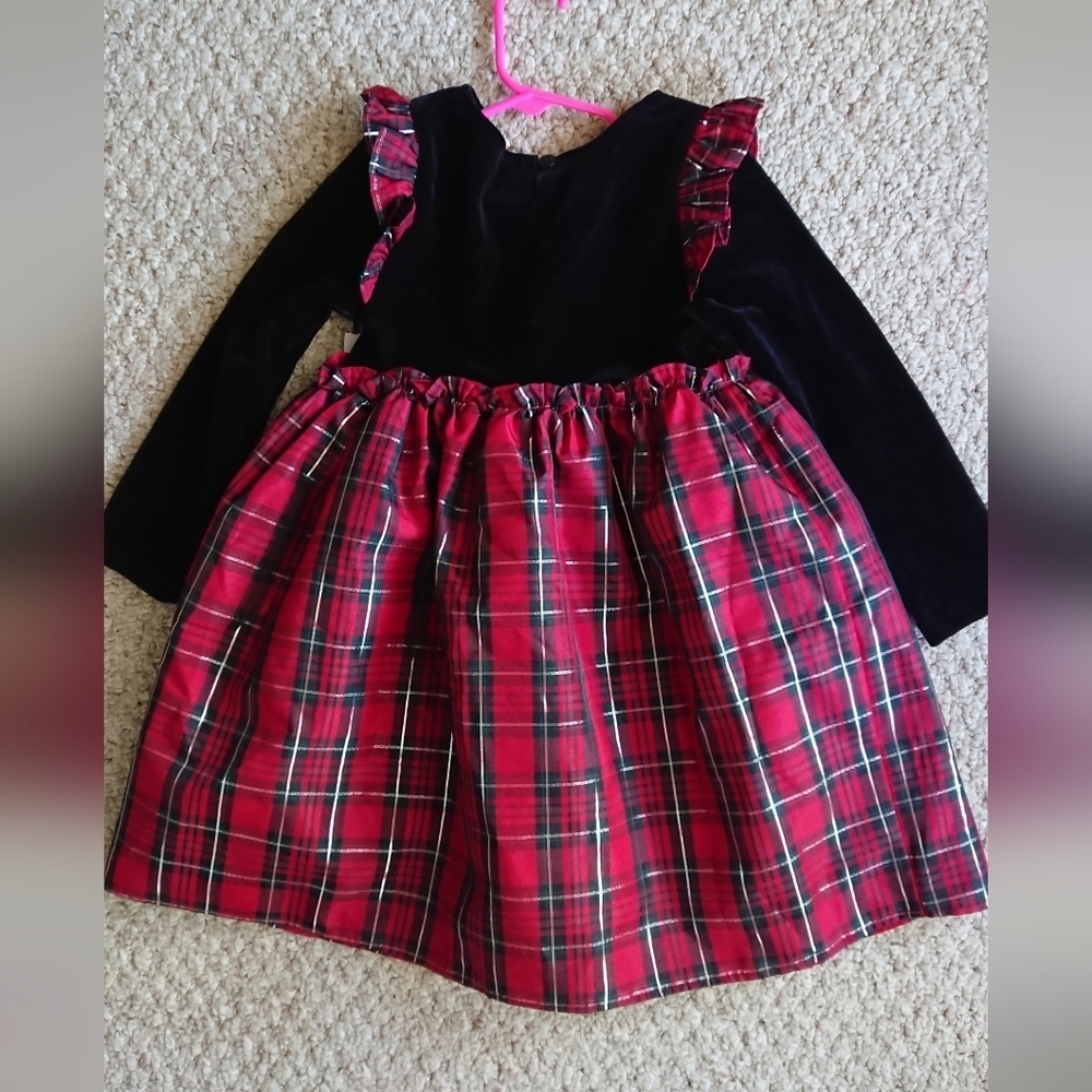 Pippa & Julie Velvet Plaid Dress In Plaid Red & Black Girl Dress Size 6 — image 2 of 8